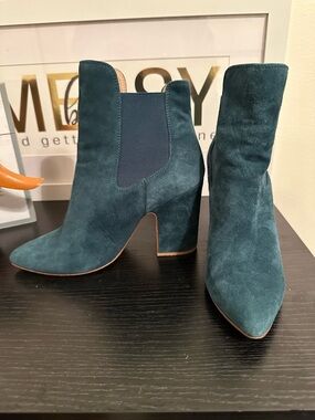 Chinese Laundry Teal Suede Block Heel Ankle Boots